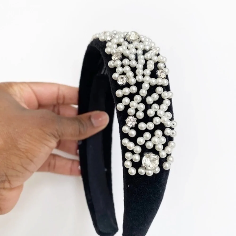 NWOT Zara pearl & rhinestone headband